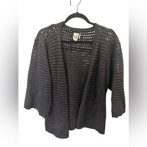 Akemi + Kin Dark Gray Waffle knit open short sleeve cardigan One Size
